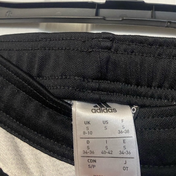 💰🔥💲 Adidas jogger sweatpants - Picture 3 of 6
